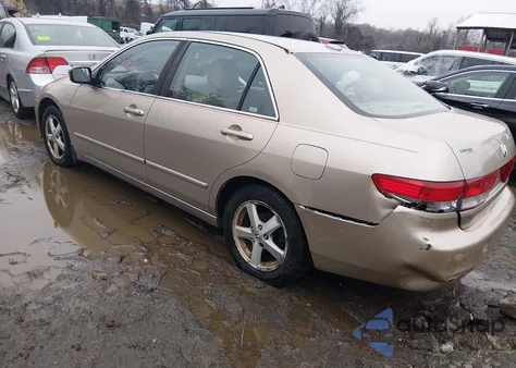 2004 Honda Accord 2.4 Ex z USA, uszkodzony, nr VIN 1HGCM56874A135019